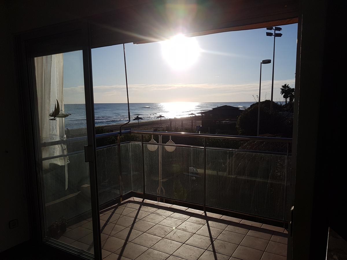 Gava Ocean View Gavà Exterior foto